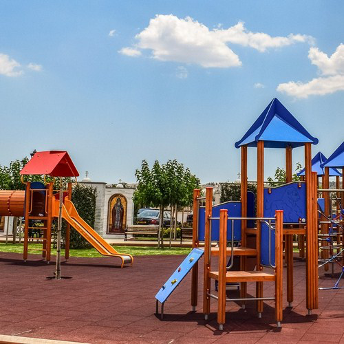 Obsługa budowy boisk i placów zabaw